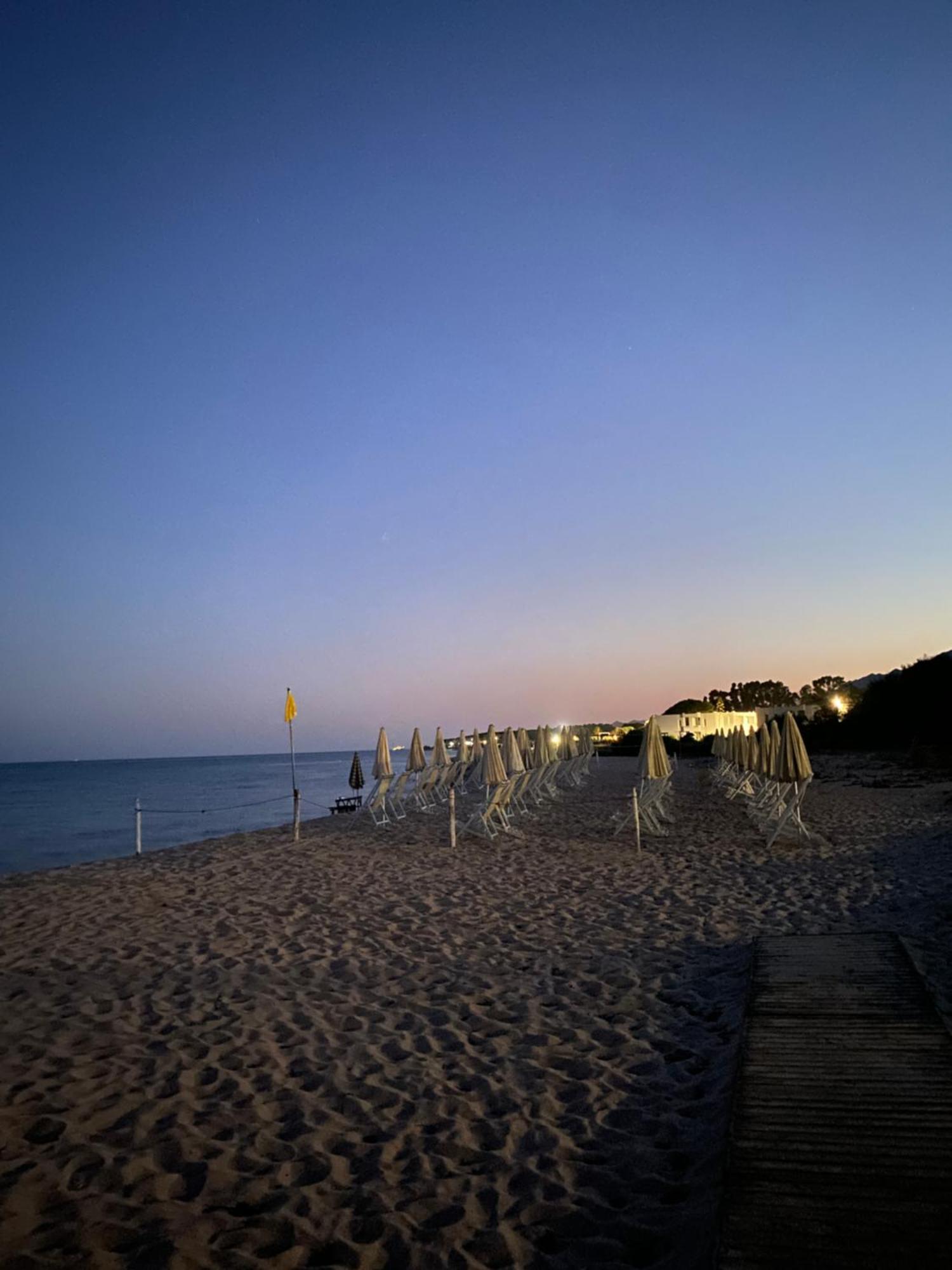 Hotel Mare Pineta Santa Margherita di Pula Luaran gambar